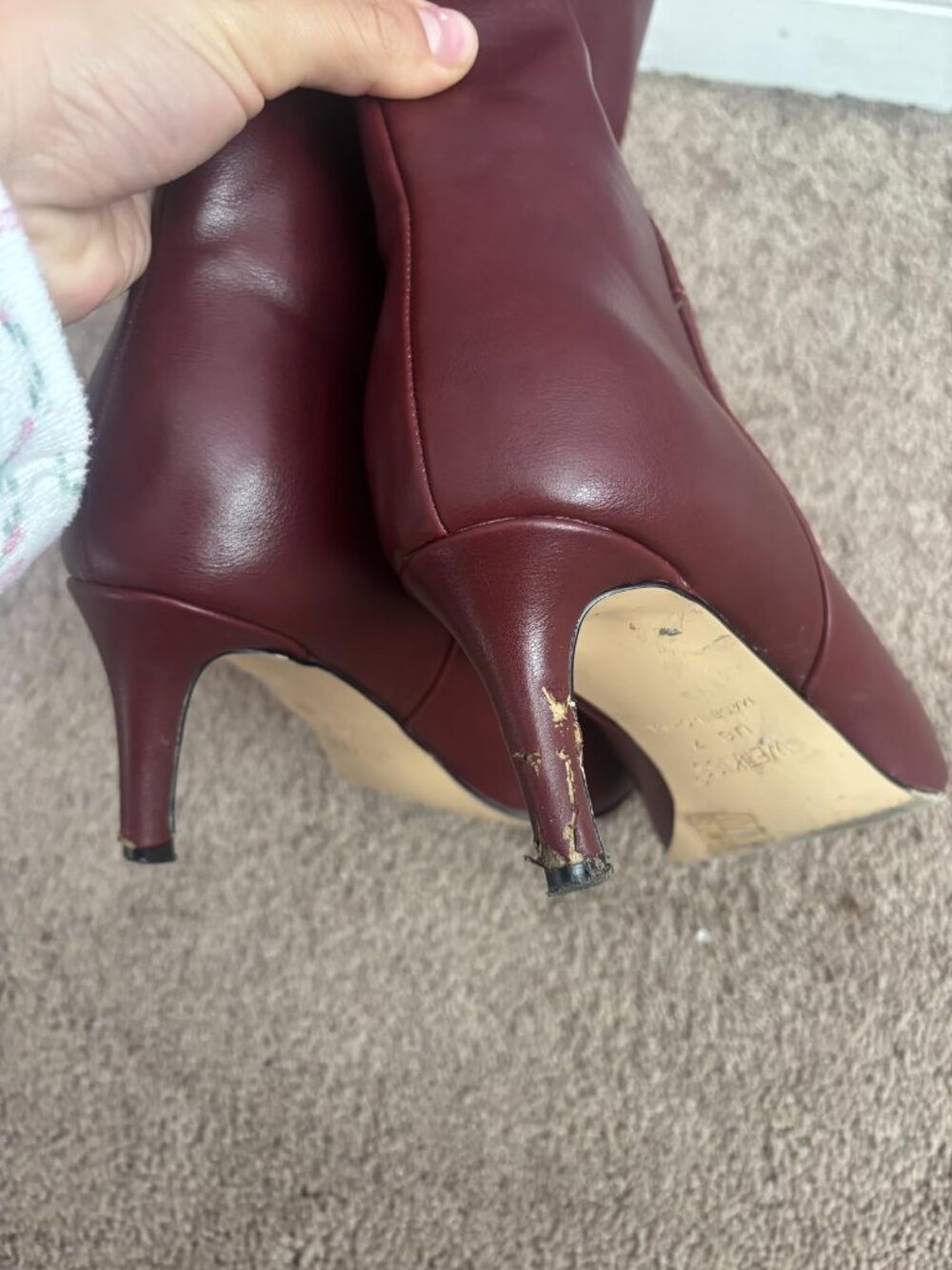 Knee High Boots for Women - Pointed Toe Kitten Heel & Crocodile, Side Full Zipp - Picture 5 of 8